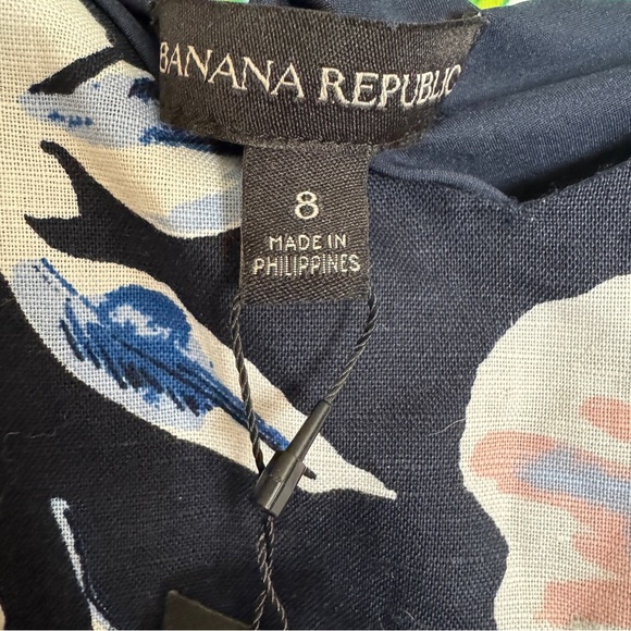 NWT Banana Republic Linen-Cotton Ruffle Wrap Navy Floral Printed Dress Size 8 - Picture 9 of 9
